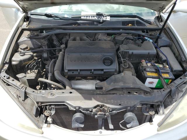 JTDBF32KX40152414 - 2004 TOYOTA CAMRY LE SILVER photo 11