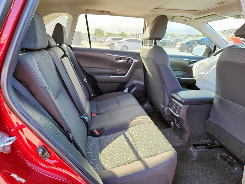 2T3W1RFV7PW268869 - 2023 TOYOTA RAV4 XLE RED photo 11
