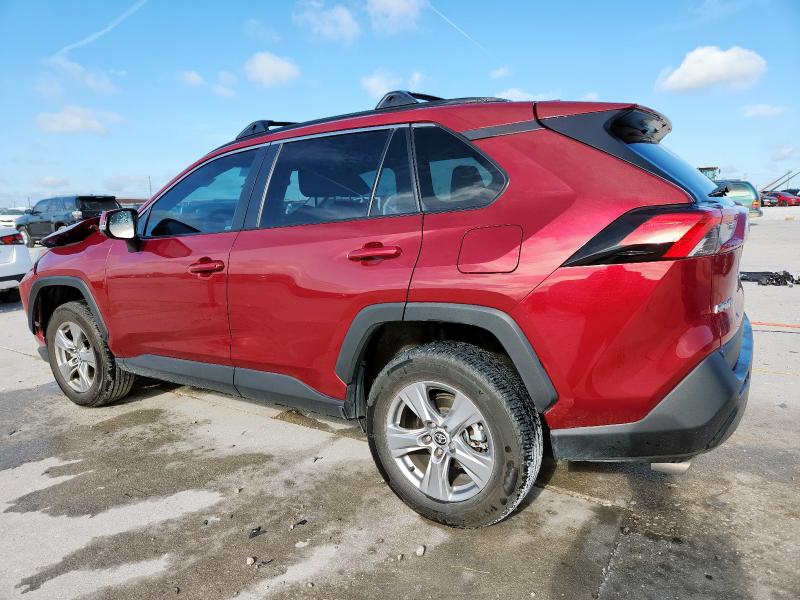 2T3W1RFV7PW268869 - 2023 TOYOTA RAV4 XLE RED photo 2
