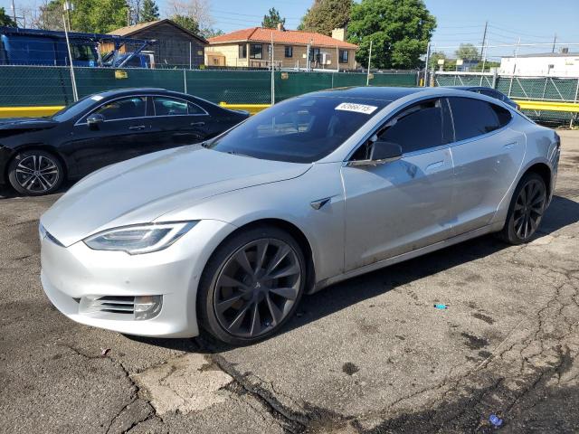 5YJSA1E26JF261397 - 2018 TESLA MODEL S 银色 照片 1