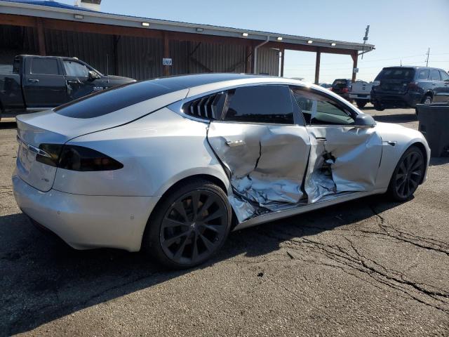 5YJSA1E26JF261397 - 2018 TESLA MODEL S 银色 照片 3