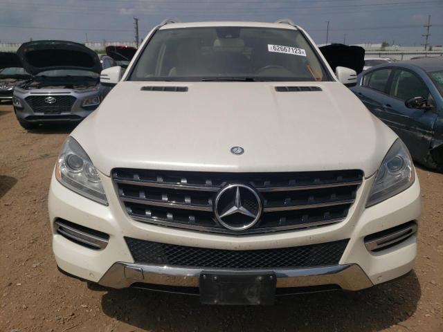 4JGDA5HB9CA044705 - 2012 MERCEDES-BENZ ML 350 4MATIC WHITE photo 5