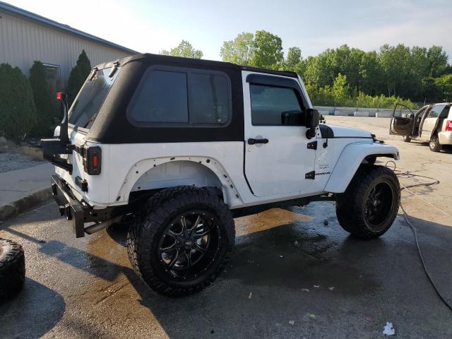 1C4GJWBG6FL659961 - 2015 JEEP WRANGLER SAHARA WHITE photo 3