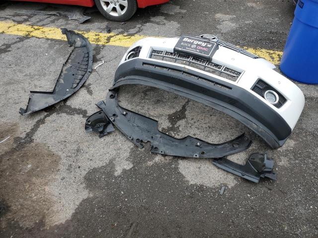 3GYFNCE31GS580002 - 2016 CADILLAC SRX PERFORMANCE COLLECTION WHITE photo 13