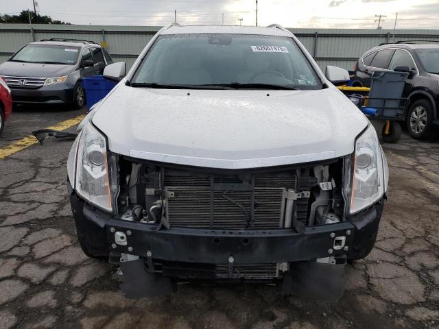 3GYFNCE31GS580002 - 2016 CADILLAC SRX PERFORMANCE COLLECTION WHITE photo 5