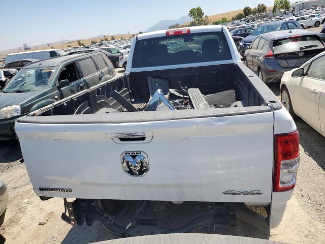 3C63R3HL3KG625372 - 2019 RAM 3500 BIG HORN WHITE photo 6