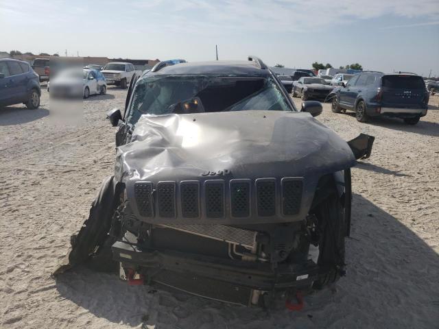 1C4PJMBX2KD397896 - 2019 JEEP CHEROKEE TRAILHAWK GRAY photo 5