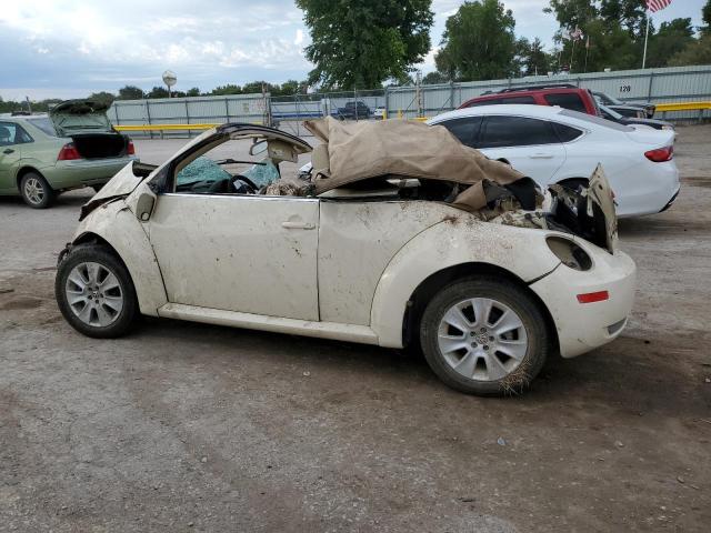 3VWPF31Y38M400532 - 2008 VOLKSWAGEN NEW BEETLE CONVERTIBLE S CREAM photo 2