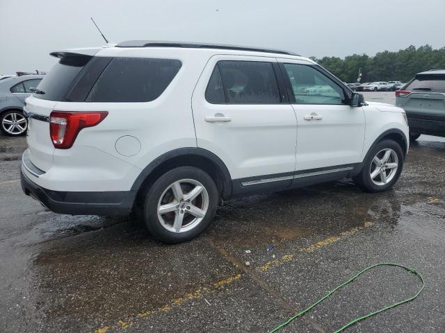1FM5K7D81JGA91583 - 2018 FORD EXPLORER XLT Білий фото 3