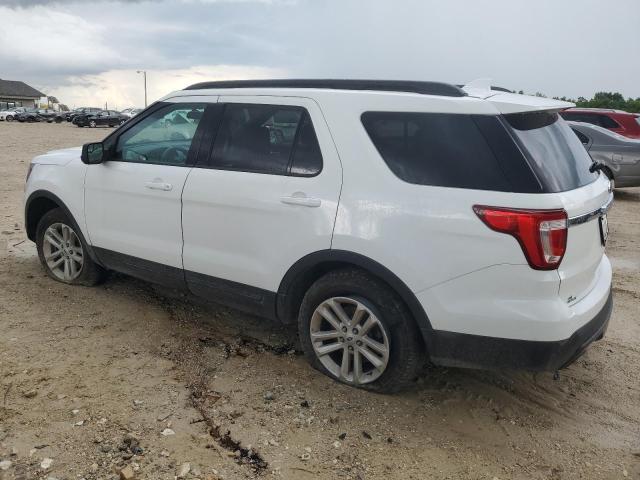 1FM5K8BH8HGC05386 - 2017 FORD EXPLORER WHITE photo 2