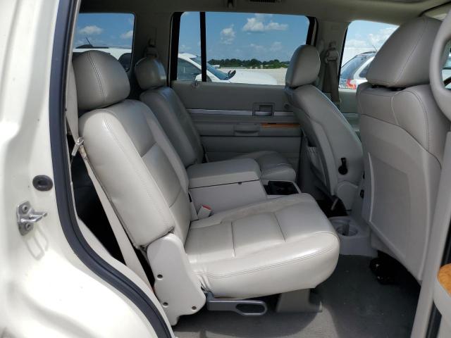 1A8HW58T69F709029 - 2009 CHRYSLER ASPEN LIMITED 白色 照片 11