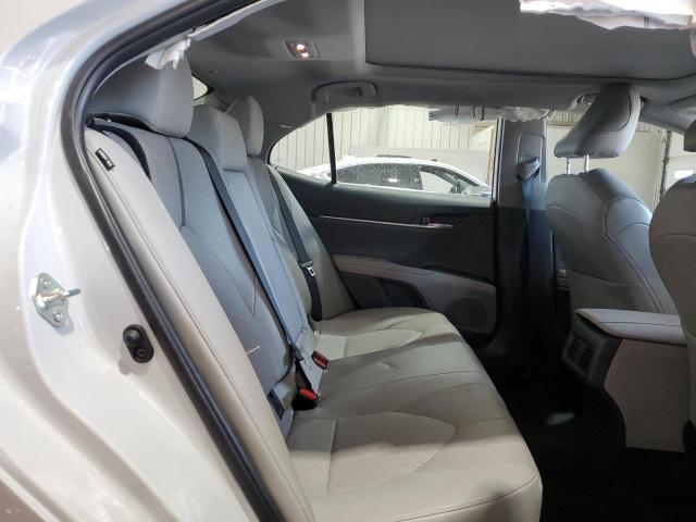 4T1K61AK7NU001087 - 2022 TOYOTA CAMRY XSE WHITE photo 10