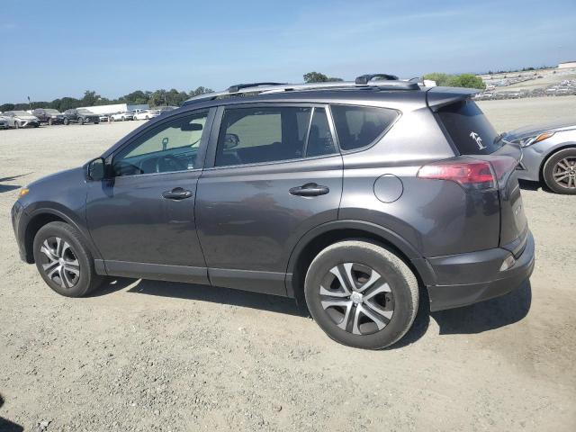 JTMBFREV4HJ132510 - 2017 TOYOTA RAV4 LE 石墨色 照片 2