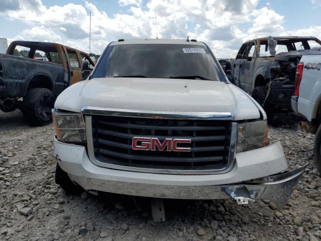 1GTJC33K68F223436 - 2008 GMC SIERRA C3500 WHITE photo 5