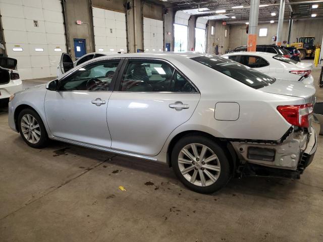 4T4BF1FK9CR204199 - 2012 TOYOTA CAMRY BASE SILVER photo 2