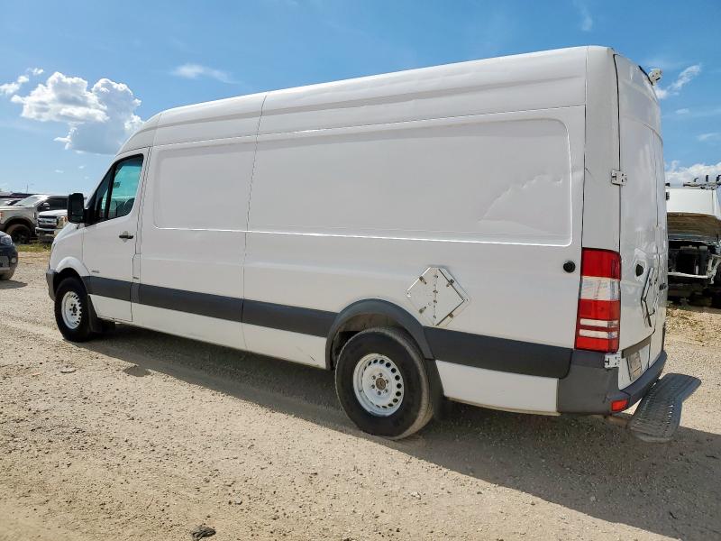 WD3PE8DE4E5901686 - 2014 MERCEDES-BENZ SPRINTER 2500 WHITE photo 2