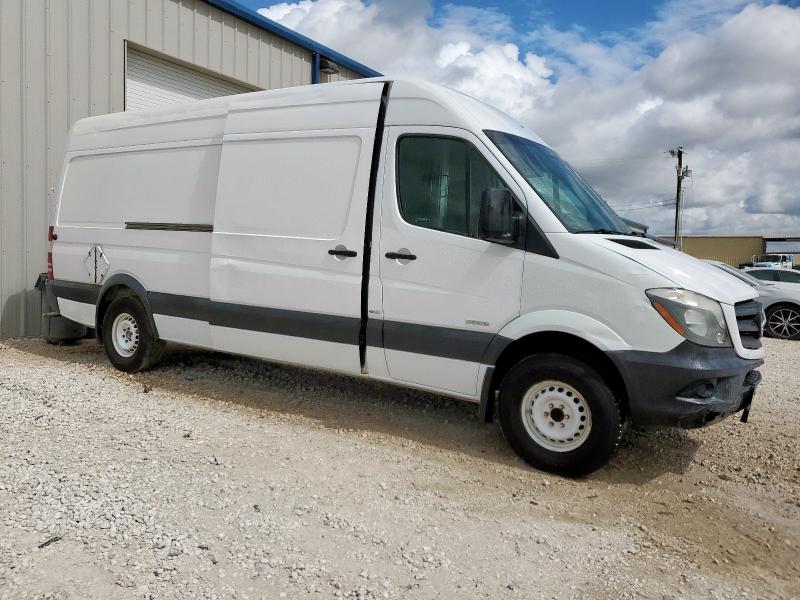 WD3PE8DE4E5901686 - 2014 MERCEDES-BENZ SPRINTER 2500 WHITE photo 4