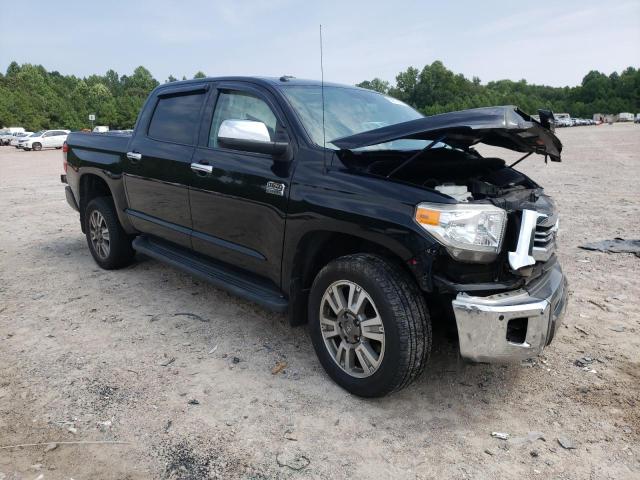 5TFAY5F10GX542470 - 2016 TOYOTA TUNDRA CREWMAX 1794 BLACK photo 4