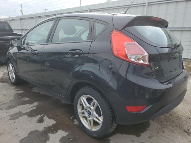 3FADP4EJ8JM132188 - 2018 FORD FIESTA SE BLACK photo 2