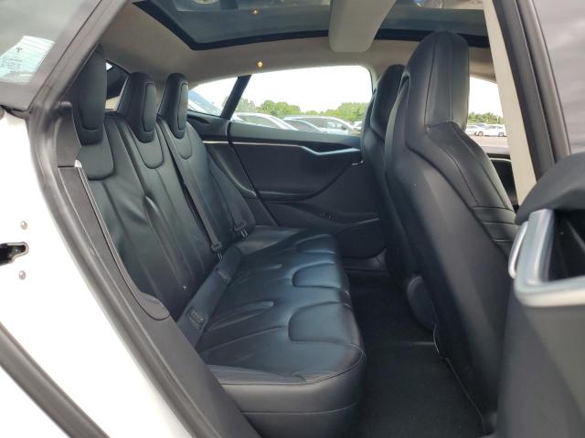 5YJSA1E26GF135341 - 2016 TESLA MODEL S WHITE photo 10