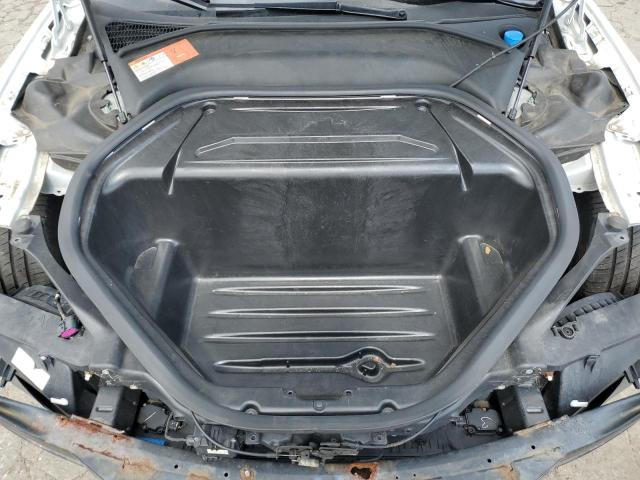 5YJSA1E26GF135341 - 2016 TESLA MODEL S WHITE photo 11