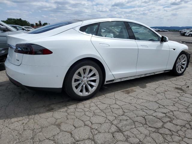 5YJSA1E26GF135341 - 2016 TESLA MODEL S WHITE photo 3