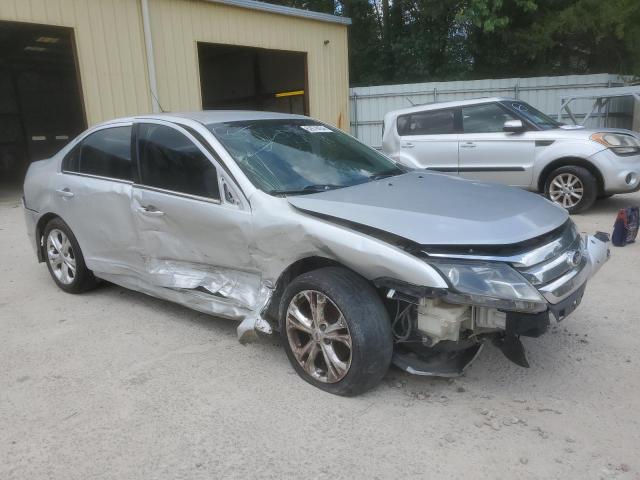 3FAHP0HA0CR312504 - 2012 FORD FUSION SE SILVER photo 4