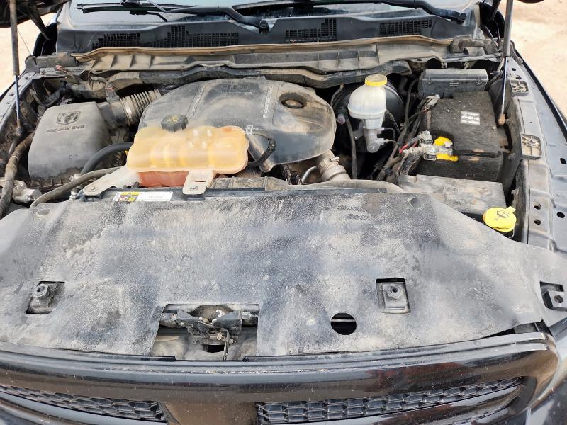 1C6RR6GM0JS229493 - 2018 RAM 1500 SLT أسود صورة 11