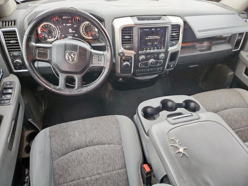 1C6RR6GM0JS229493 - 2018 RAM 1500 SLT أسود صورة 8