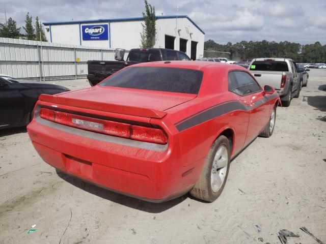 2B3LJ44V69H542673 - 2009 DODGE CHALLENGER SE RED photo 4