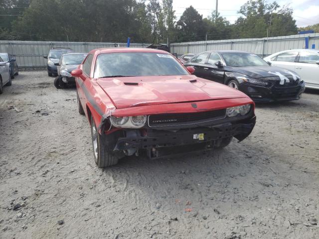 2B3LJ44V69H542673 - 2009 DODGE CHALLENGER SE RED photo 9