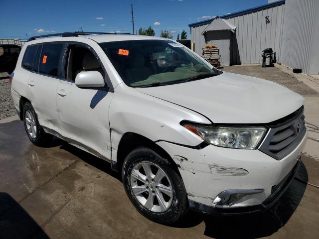 5TDZK3EH8BS043597 - 2011 TOYOTA HIGHLANDER BASE WHITE photo 4