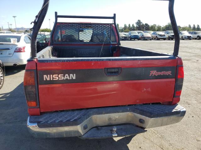 1N6ED26Y6YC437544 - 2000 NISSAN FRONTIER KING CAB XE RED photo 6
