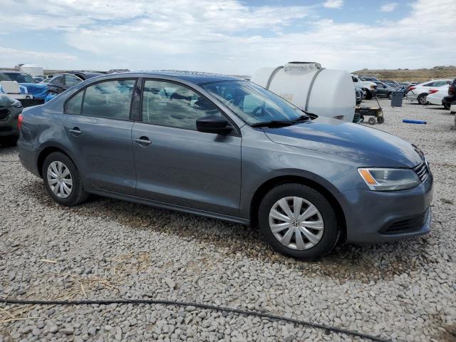 3VW2K7AJXEM392747 - 2014 VOLKSWAGEN JETTA BASE GRAY photo 4