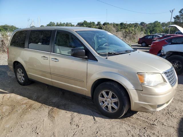 2A4RR2D10AR365808 - 2010 CHRYSLER TOWN & COU LX GOLD photo 4