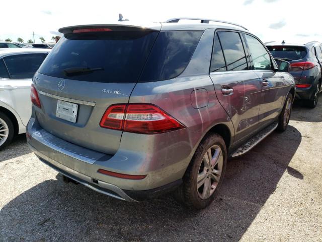4JGDA5HB2FA458381 - 2015 MERCEDES-BENZ ML 350 4MATIC GRAY photo 4