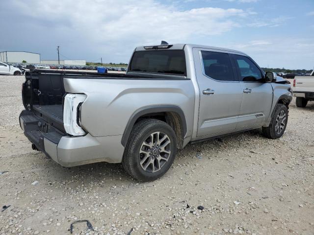 5TFMA5DB8NX010569 - 2022 TOYOTA TUNDRA CREWMAX PLATINUM ვერცხლისფერი ფოტო 3