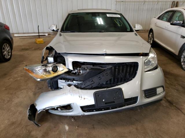 2G4G35GR7C9195026 - 2012 BUICK REGAL 银色 照片 5