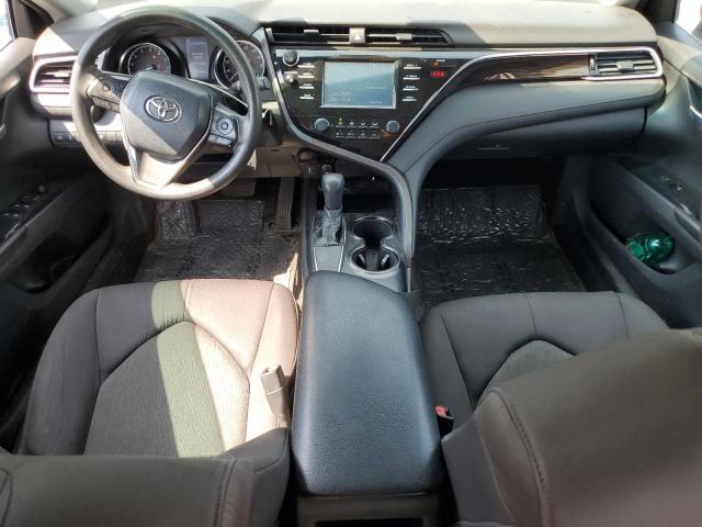 4T1B11HK9JU611121 - 2018 TOYOTA CAMRY L BLUE photo 8