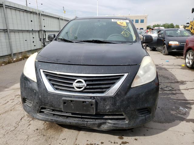 3N1CN7AP6DL858801 - 2013 NISSAN VERSA S BLACK photo 5