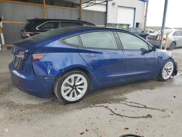 5YJ3E1EA2NF369523 - 2022 TESLA MODEL 3 BLUE photo 3