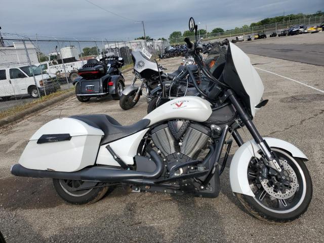 5VPDB36N4G3048207 - 2016 VICTORY MOTORCYCLES CROSS COUN WHITE photo 1