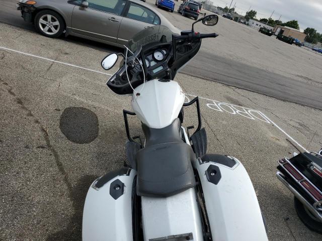 5VPDB36N4G3048207 - 2016 VICTORY MOTORCYCLES CROSS COUN WHITE photo 6