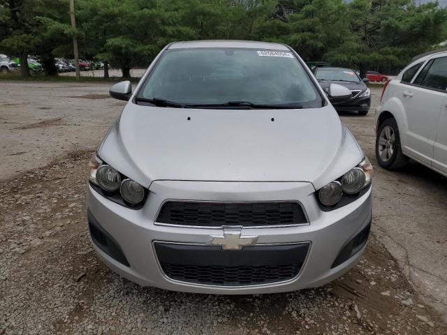 1G1JA5SH9G4175537 - 2016 CHEVROLET SONIC LS 银色 照片 5