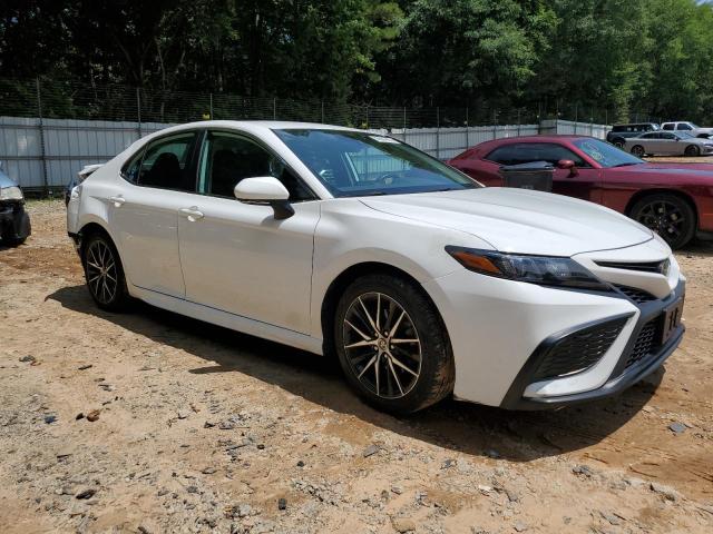 4T1G11AK0PU769369 - 2023 TOYOTA CAMRY SE NIGHT SHADE WHITE photo 4