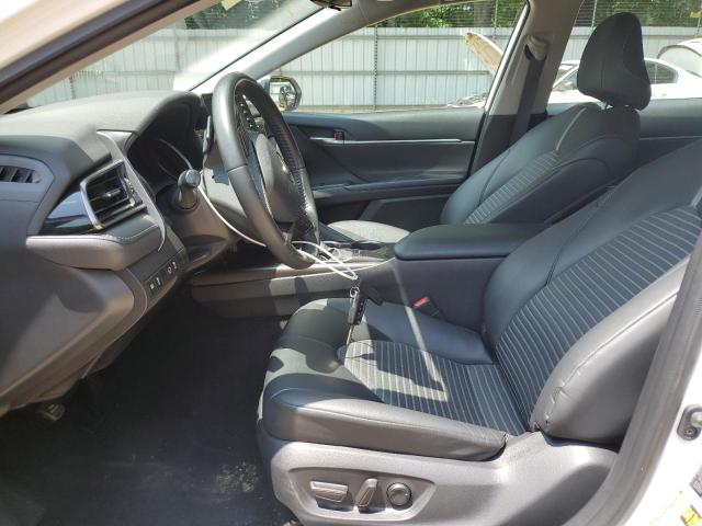 4T1G11AK0PU769369 - 2023 TOYOTA CAMRY SE NIGHT SHADE WHITE photo 7