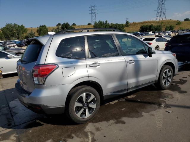 JF2SJAEC8JH412976 - 2018 SUBARU FORESTER 2.5I PREMIUM SILVER photo 3