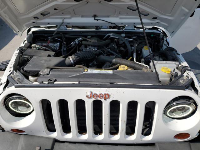 1J8GA69139L742746 - 2009 JEEP WRANGLER RUBICON WHITE photo 12