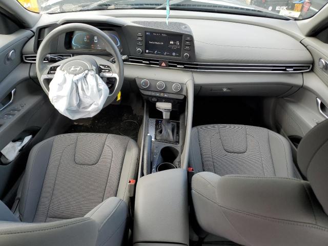 KMHLL4DG9RU741543 - 2024 HYUNDAI ELANTRA SE ვერცხლისფერი ფოტო 8