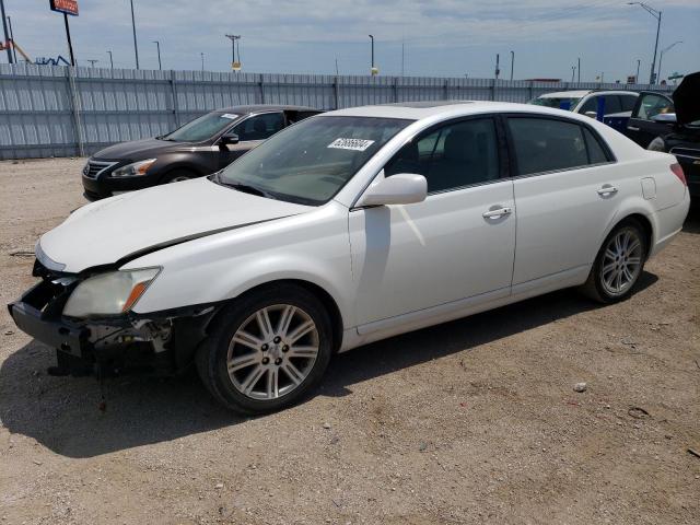 2006 TOYOTA AVALON XL, 